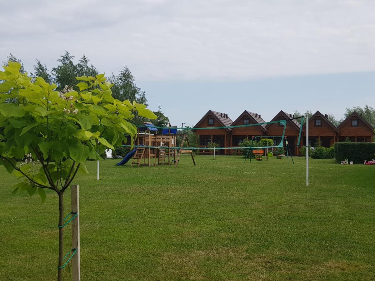 Domki Morskie Opowiesci Mikoszewo Exterior photo